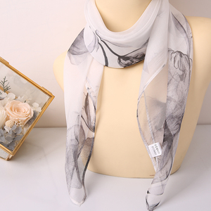 真丝丝巾围巾脖子百搭小方巾桑蚕丝短纱巾女秋季薄款防晒护颈夏季