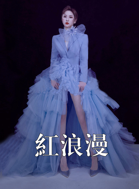 情侣旅拍街拍外景拍照摄影拖尾礼服前短后长紫色婚纱影楼主题服装