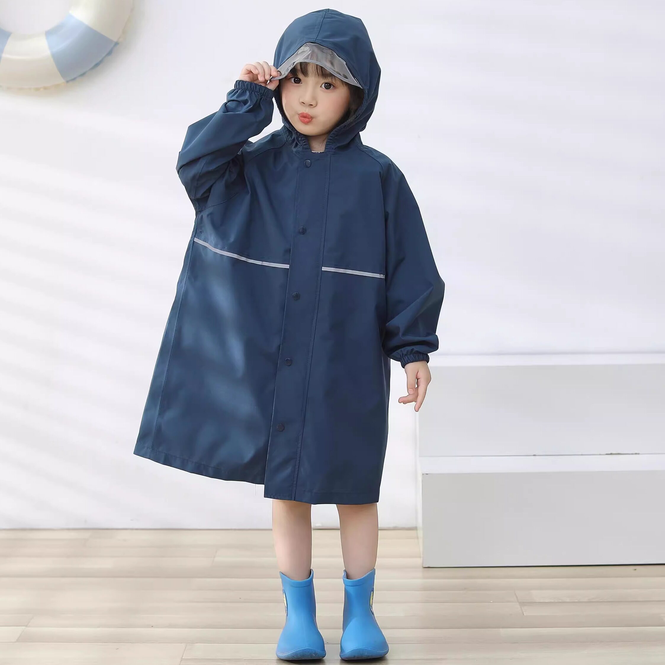 2026日单学生雨衣轻防暴雨柔软中小儿童幼儿园书包位上学专用雨服