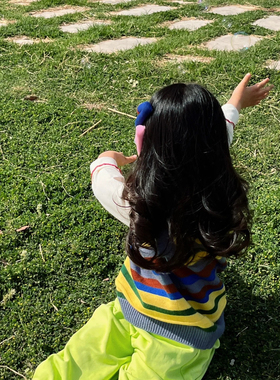 春夏韩版女童多巴胺套装条纹马甲背心时髦百搭裸腿裤绿色宽松长裤
