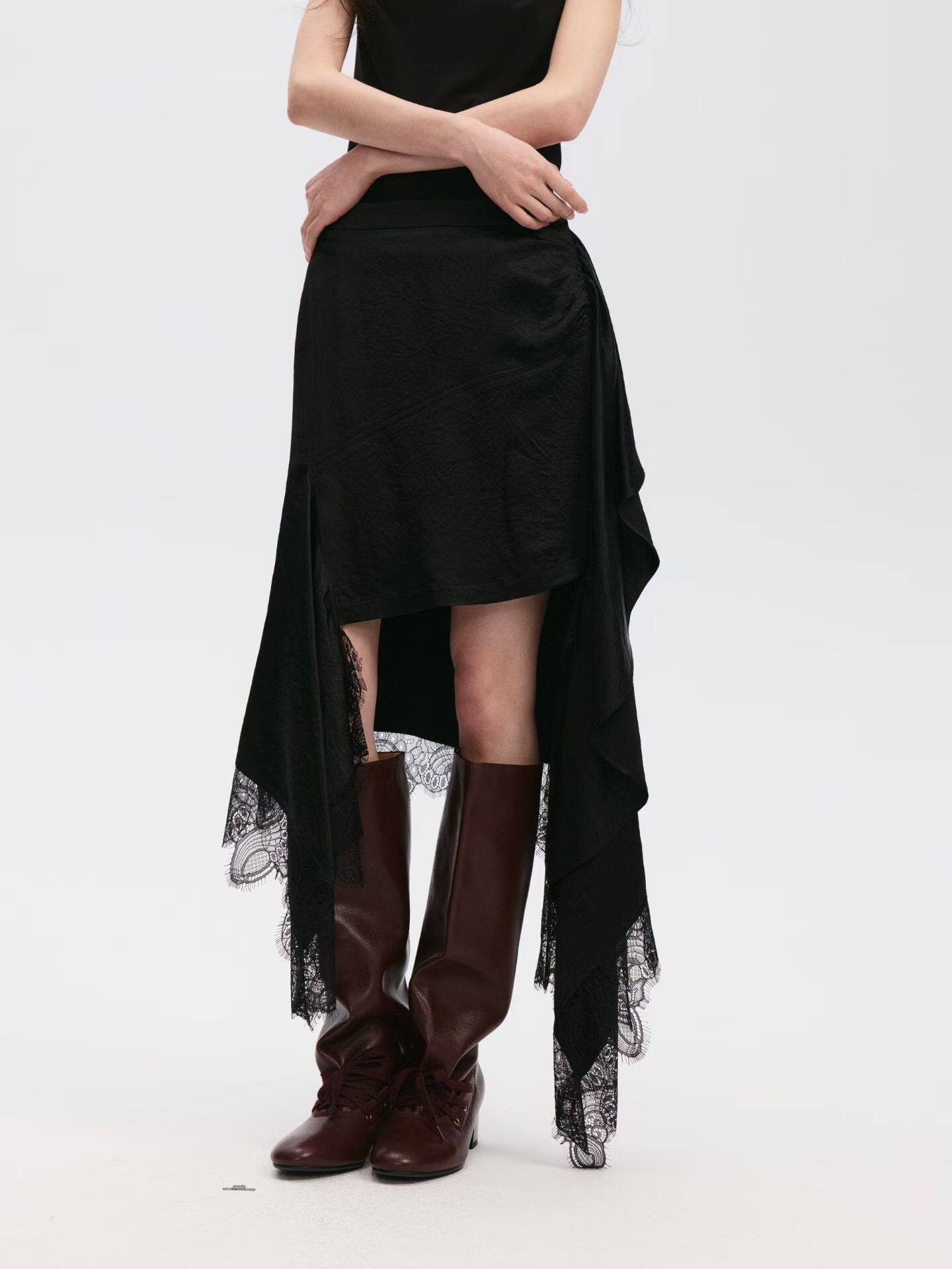 时尚百搭简约蕾丝边直筒半身裙LION&CAT