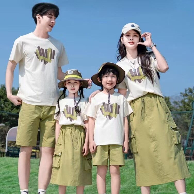 高级感亲子装夏季套装一家三口2025新款出游度假母女半身裙两件套图片