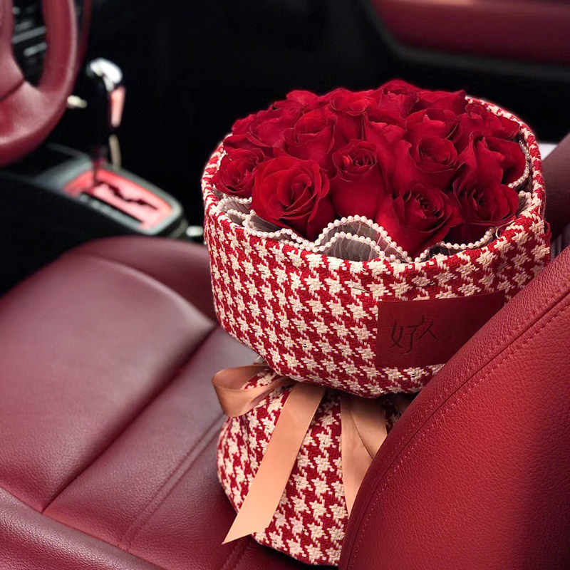 千鸟格款小香风包布 花艺花束鲜花包装布 包花布轻奢时尚创意包装,鲜花速递/花卉仿真/绿植园艺,花艺纱网/纺织布,淘宝优惠券,粉丝福利购,淘宝优惠卷