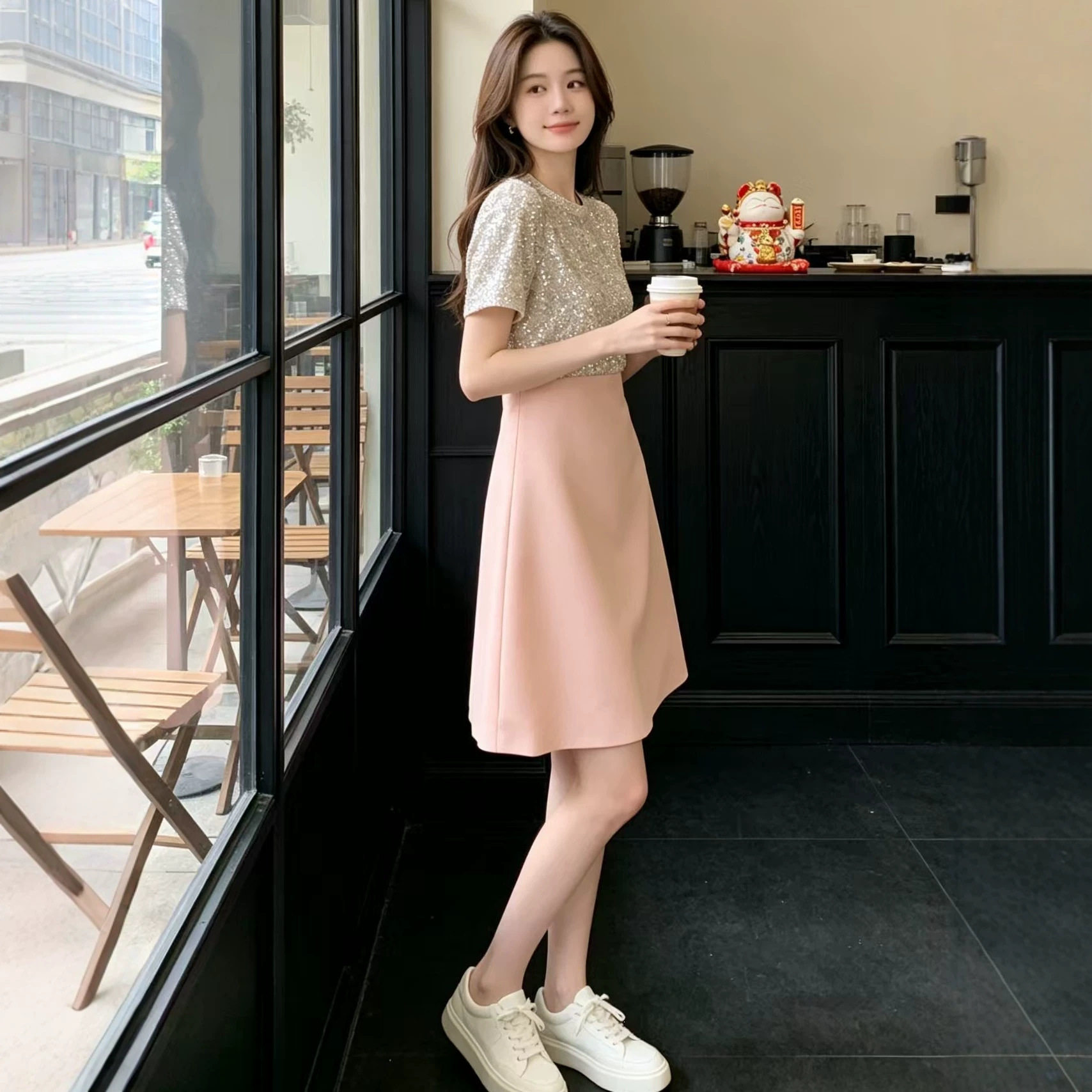 小众设计感连衣裙女夏季新款高端精致减龄显瘦气质超好看拼接裙子