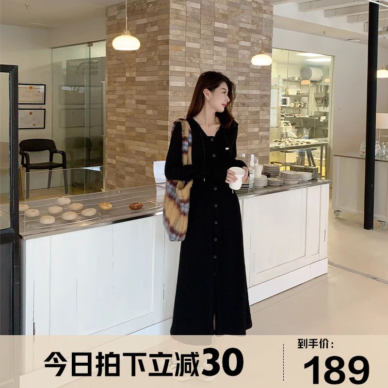 张大人秋冬气质毛衣连衣裙女内搭别致针织小黑裙修身长袖A字长裙
