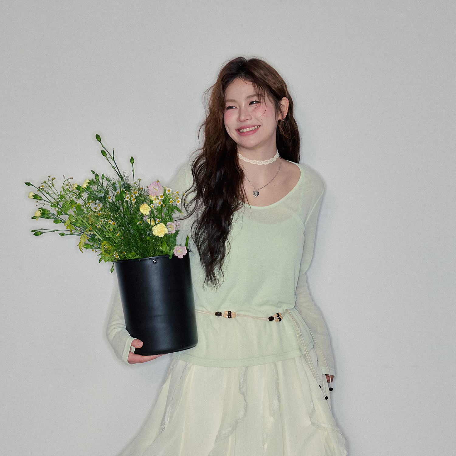 Blouse + suspenders (Gift belt) Blouse + suspenders (Gift belt)