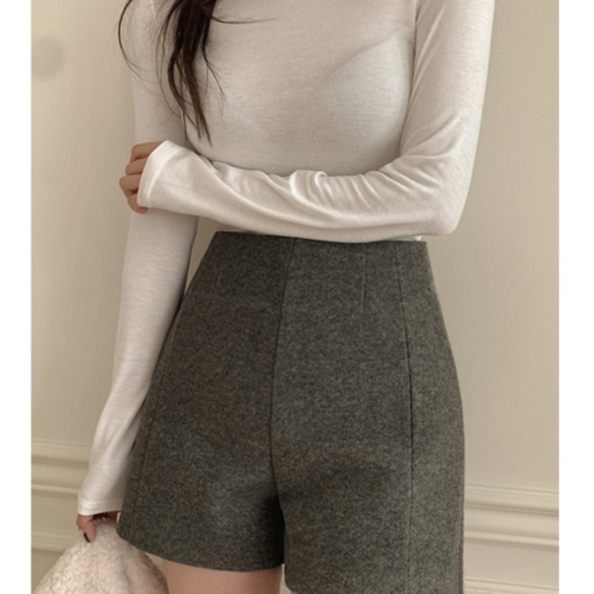 冬天毛呢短裤女秋冬2025新款高腰宽松a字裤小个子宽松休闲阔腿裤