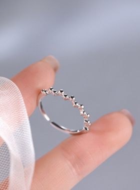 圆珠波浪戒指女轻奢小众设计感细款素圈指环简约夏季通勤尾戒网红