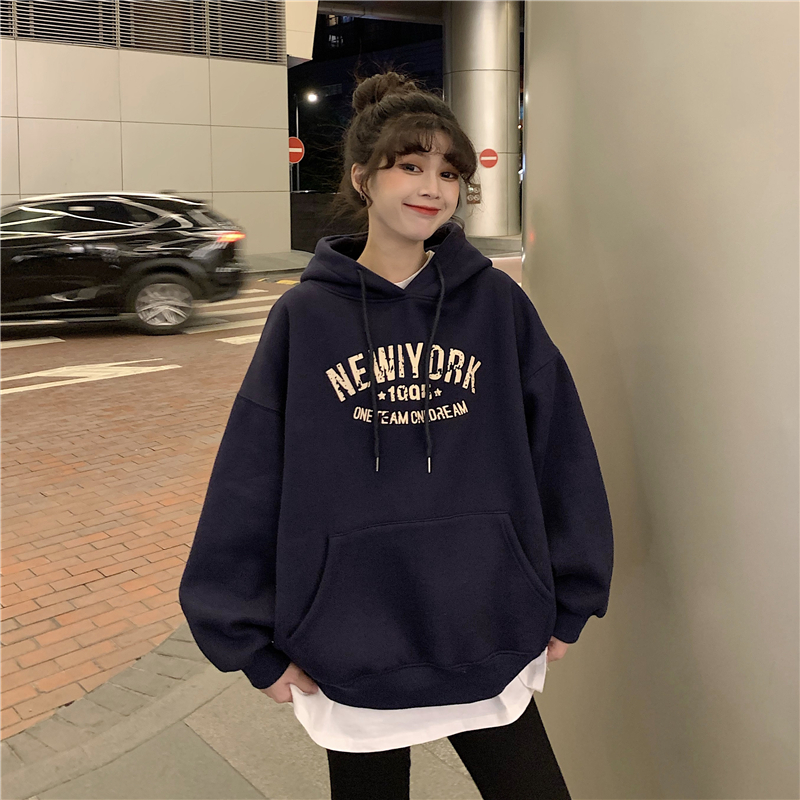 Real price autumn and winter Korean loose letter printing student's foreign style medium length Plush Hooded Sweater