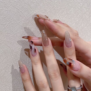 手工定制成品穿戴甲秋冬高级感显白光疗可拆假指甲贴片孕妇新娘