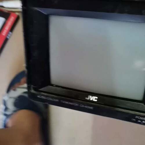 可维修JVC CX-60开机 屏幕显示左边一杠白色的 当尸体配件机议价