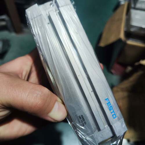 可维修费斯托摆动气缸DRRD-25-180-FH-PA 13599议价