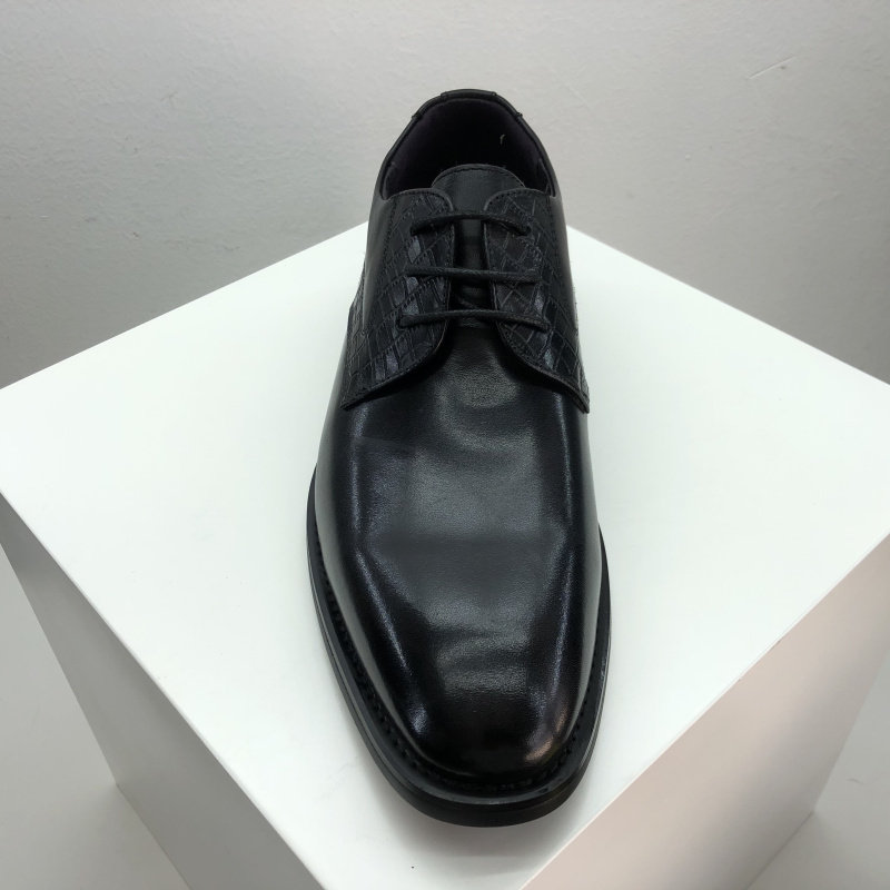 EUROPEAN AND AMERICAN FASHION BUSINESS VERSATILE DRESS LEATHER SHOES AUTUMN NEW FACTORY DIRECT BRITISH FASHION FLAT HEEL LACE-UP MENS SHOES