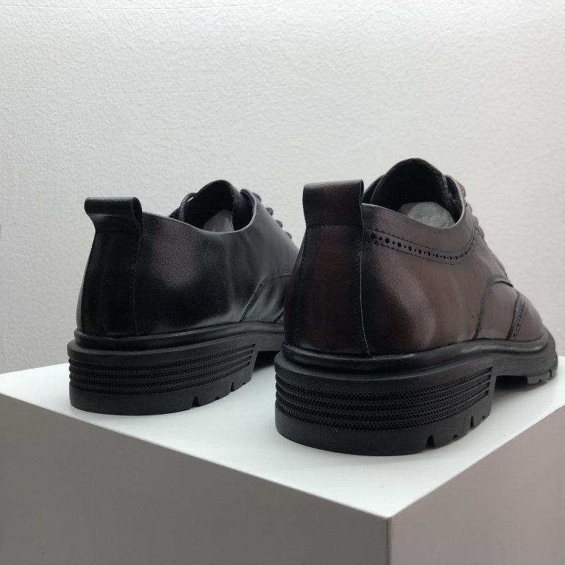 FACTORY DIRECT  OF SPRING NEW BRITISH FASHION CARVED CASUAL DRESS LEATHER SHOES FLAT HEEL LACE-UP MENS SHOES