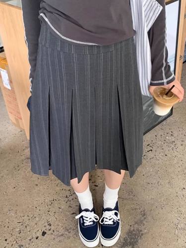 灰色条纹百褶裙中长款半身裙