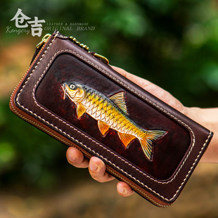 路亚鱼皮雕钱包！仓吉手工头层牛皮雕刻长款拉链男女款军鱼手拿包