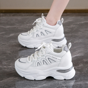 老爹鞋女款2024新款夏季网面厚底踩屎感软底内增高小白鞋运动爆款