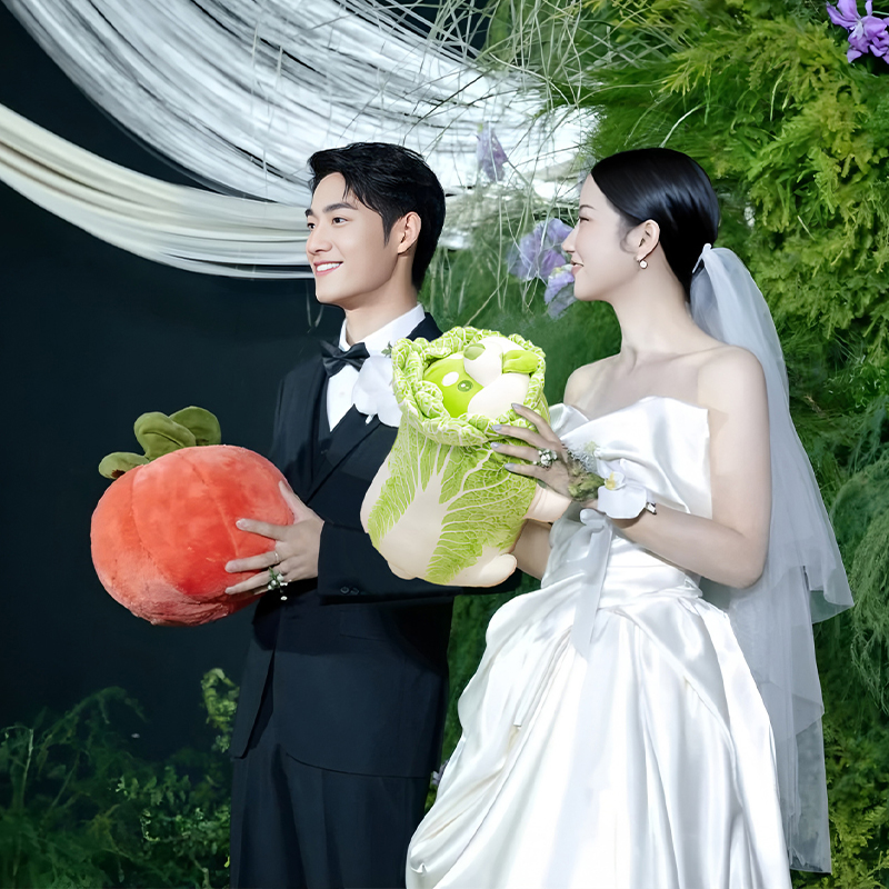 结婚新娘手捧花伴手礼菜狗柿子