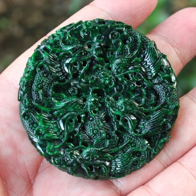 满绿辣绿天然翡翠A货九龙挂件