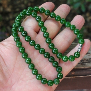 天然新疆和田玉碧玉菠菜绿项链珠子送证书