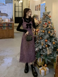 秋冬新款富家千金高级感气质小香风紫色流苏吊带连衣裙女两件套装