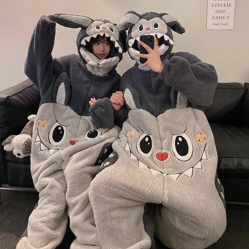 拉布布连体睡衣男女情侣珊瑚绒加厚冬季睡袍labubu家居服2025新款
