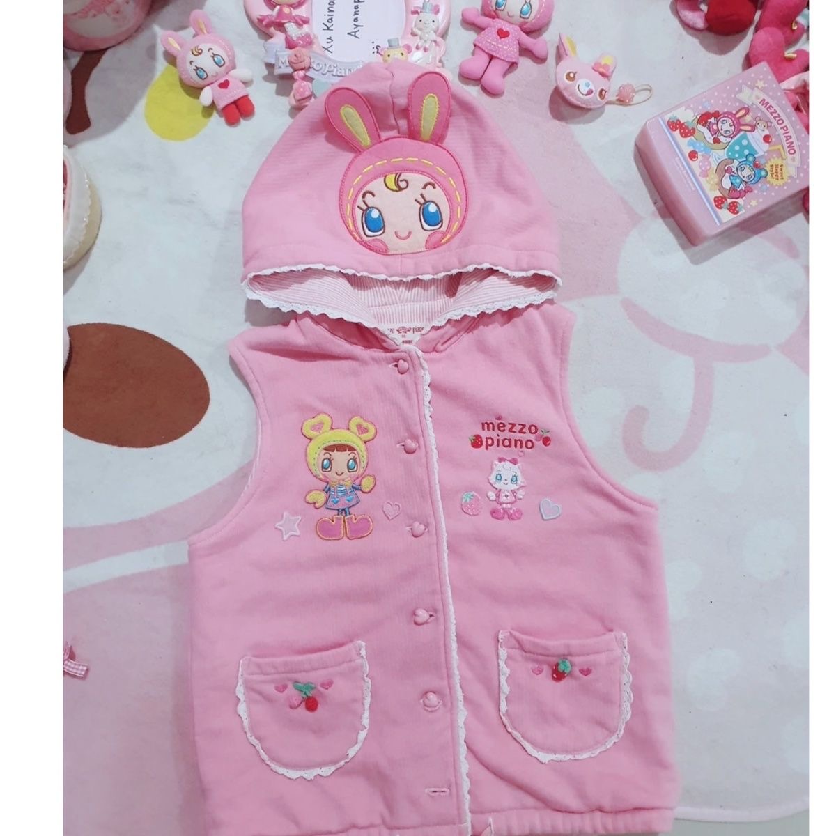 新款小个子超萌mp兔耳朵绣花连帽马甲外套春秋无袖口袋坎肩背心