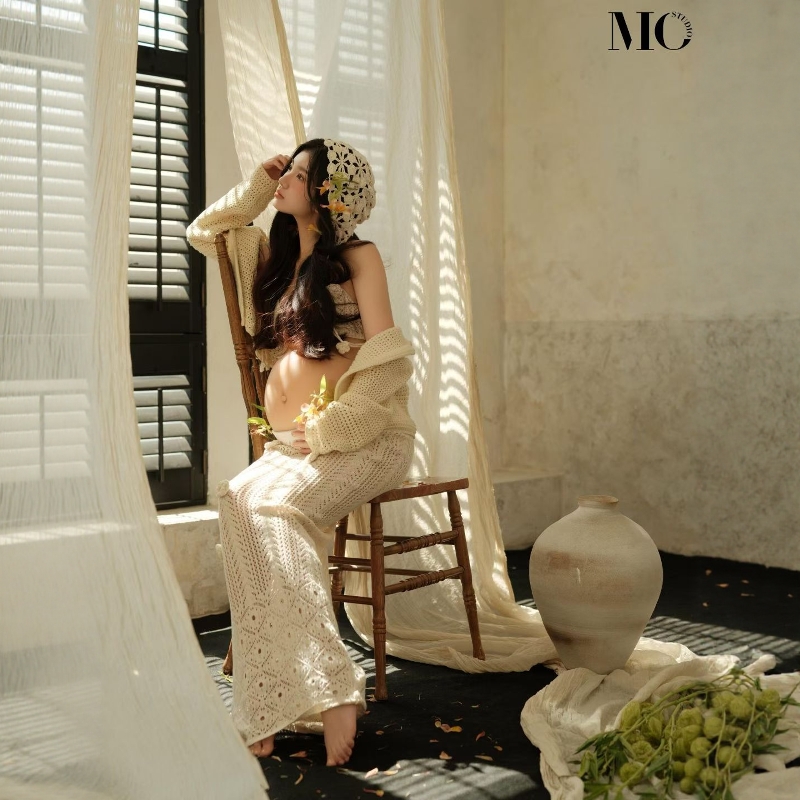 法式复古镂空米白孕妇摄影服