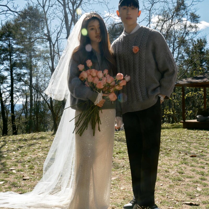 韩杂系灰色针织甜美婚纱照服装