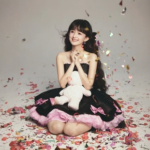 新款写真圣诞款生日派对黑粉蓬蓬裙多巴胺俏皮公主画报艺术照服装