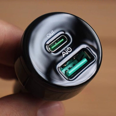 苹果车载充电器qc3.0psp