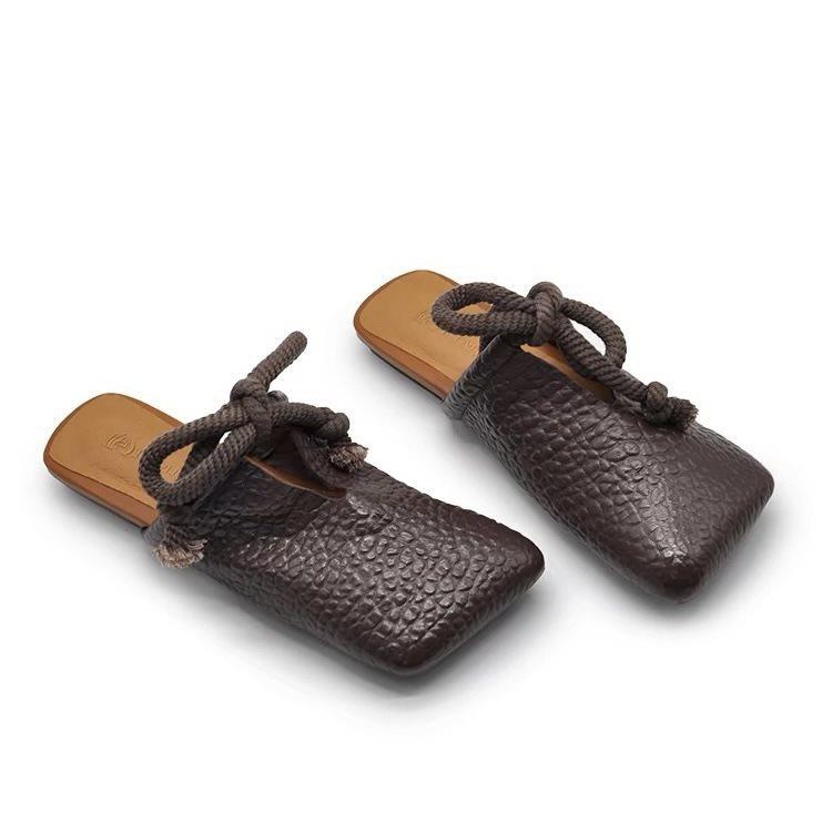 夏季复古休闲凉鞋平底方头包头拖鞋女外穿2025年新款懒人手工pu皮