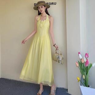 夏日绝美小裙子多巴胺穿搭法式海边度假高级感吊带雪纺连衣裙