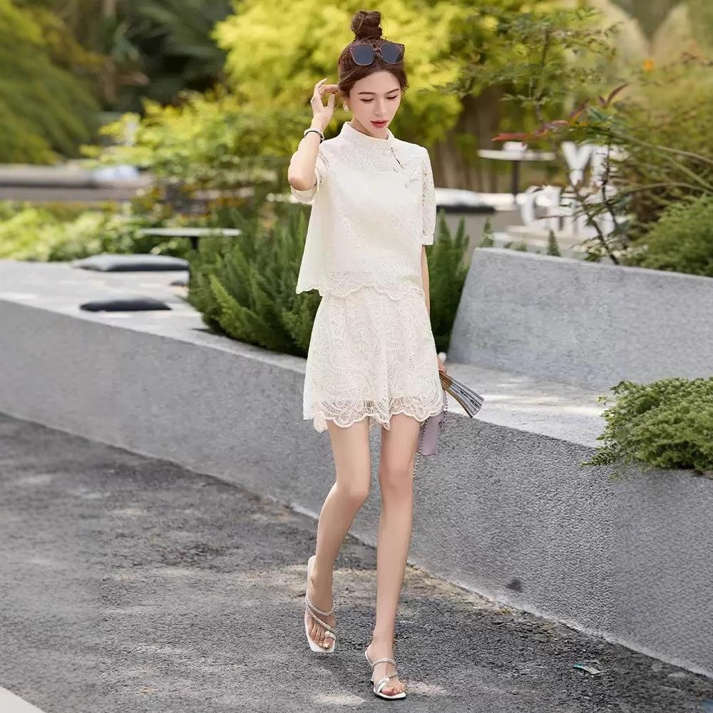 时尚气质夏天小套装女2025年夏季新款俏皮漂亮蕾丝上衣短裙两件套