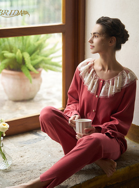 CA BRIDA【温柔时光】秋冬新品法式粉金蕾丝荷叶领针织棉套装O810