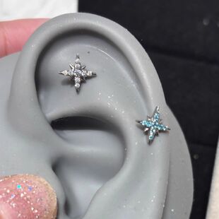 合金耳饰 爆闪蓝色锆石耳骨钉四芒星耳钉小众设计感甜酷风男女