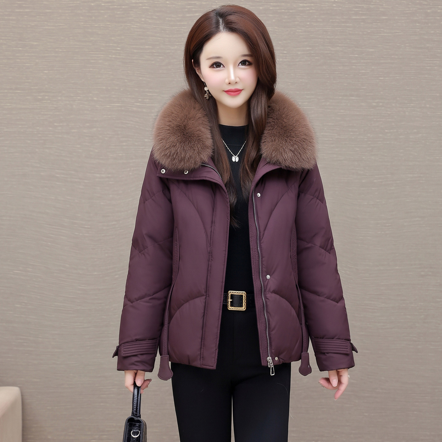 冬季小个子显瘦大毛领白鸭绒服