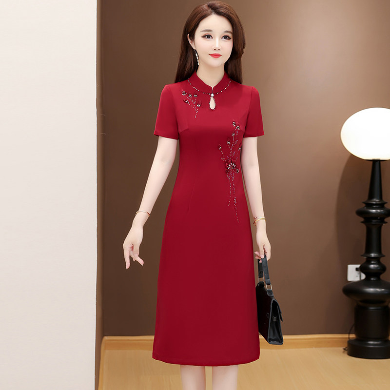 喜庆风婚宴穿搭旗袍裙
