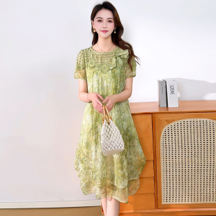 胖人穿搭连衣裙女2025年新款气质减龄女神范高腰遮肚子显瘦裙子潮