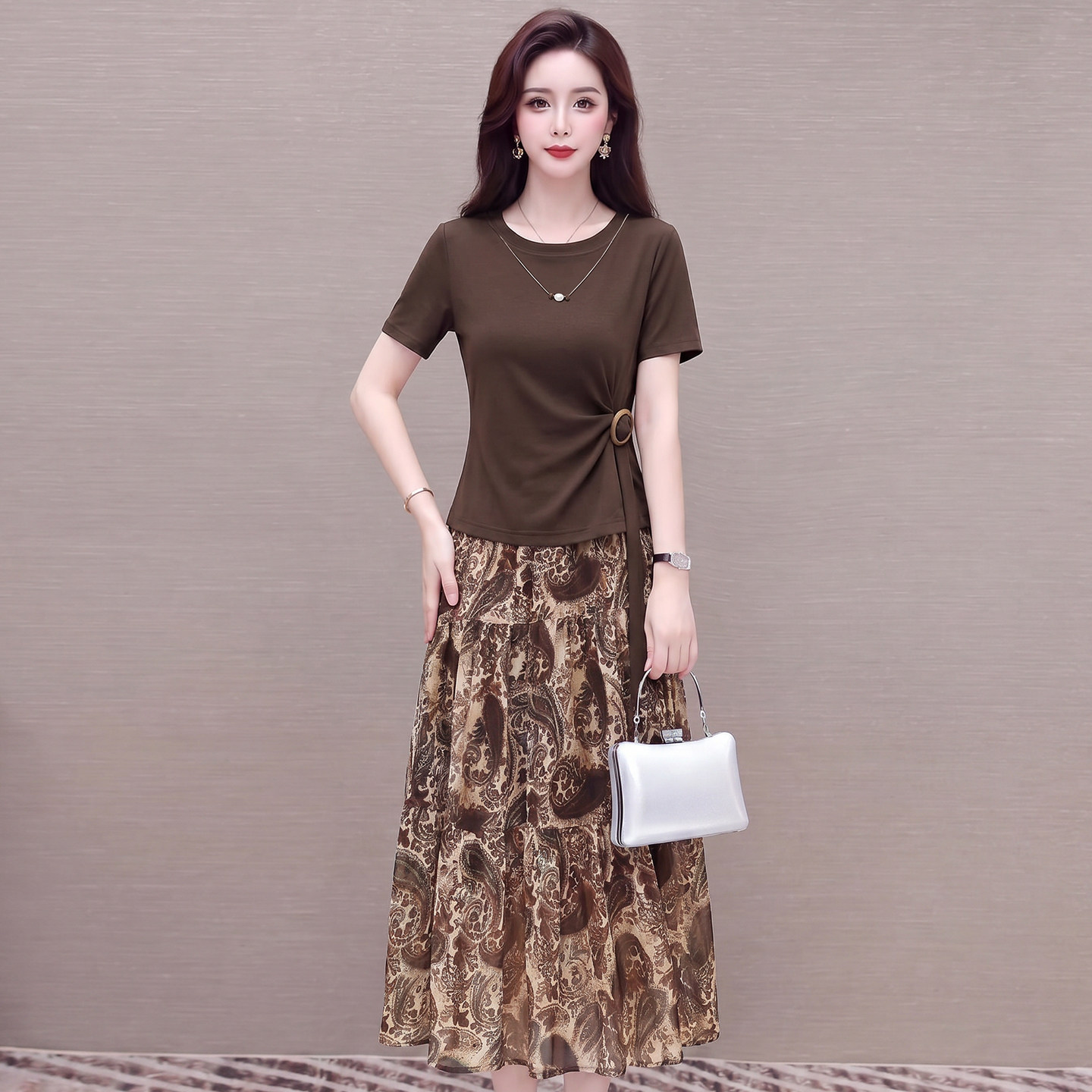 休闲风套装女夏季新款时尚减龄高端御姐范宽松显瘦半身裙两件套潮