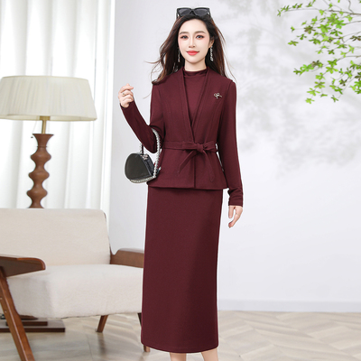 御姐风修身显瘦通勤三件套裙