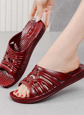 中老年妈妈婆婆油拖鞋防滑底纹平底舒适外穿洗澡老奶奶女士凉拖鞋