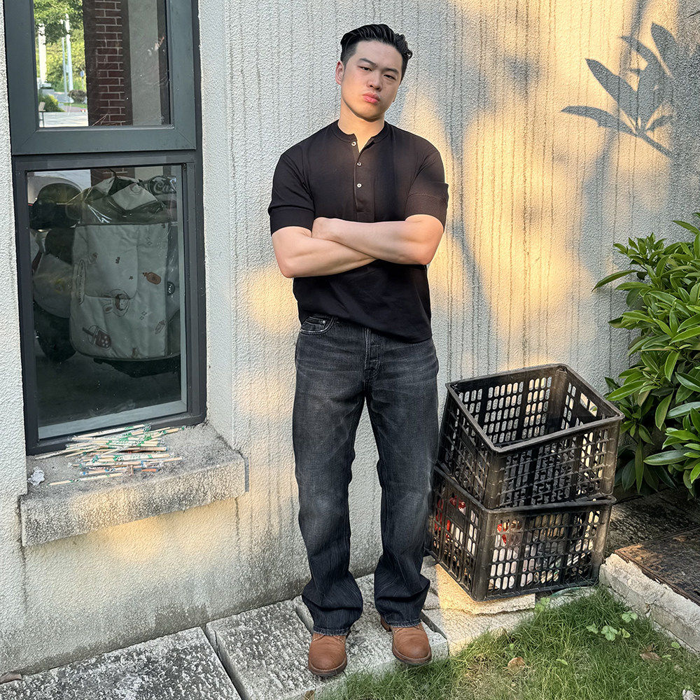 原创设计 埃及长绒棉丝光黑M01水洗扎花做旧破坏牛仔裤