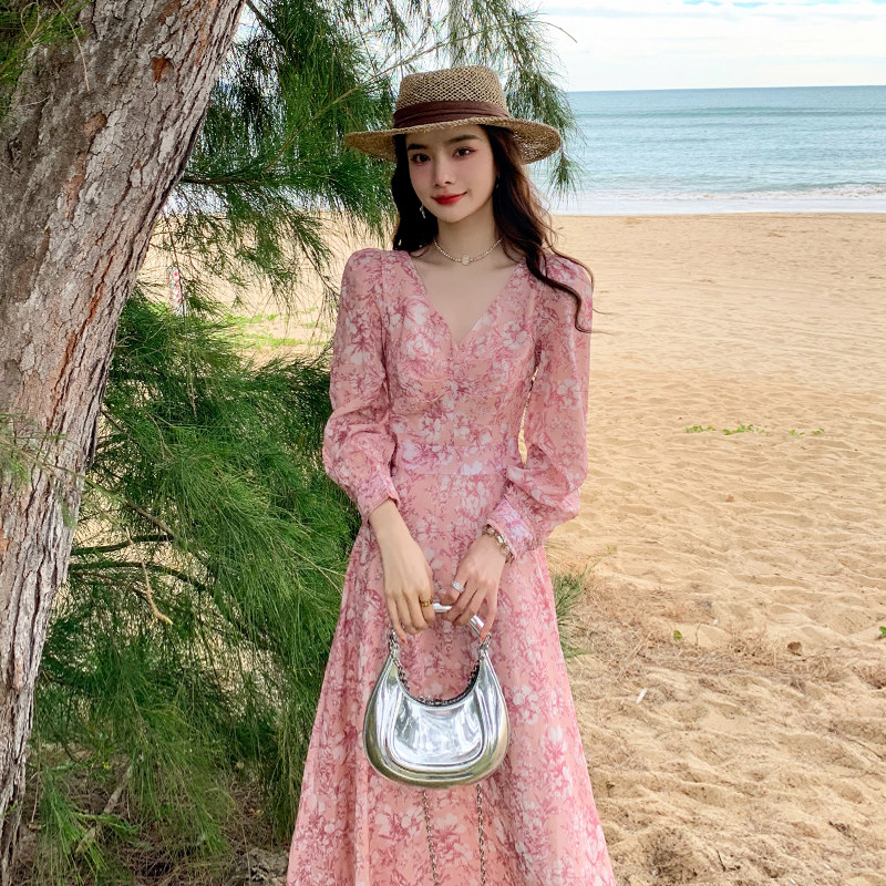 法式气质温柔度假碎花雪纺连衣裙