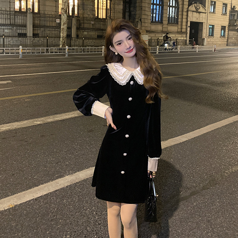 黑色丝绒娃娃领鞠婧祎同款短裙