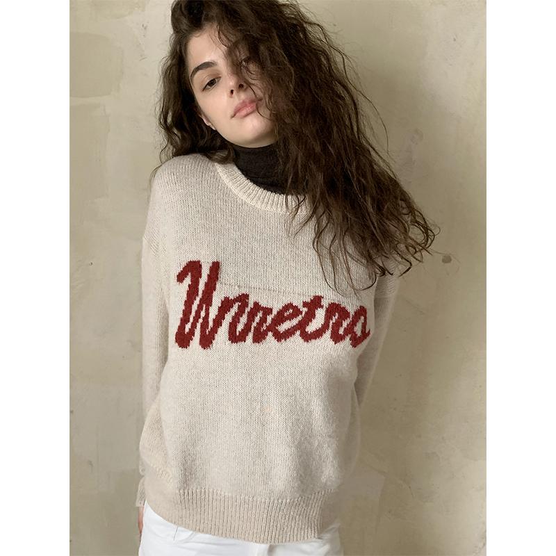 UNRETRO复古字母绣花圆领毛衣
