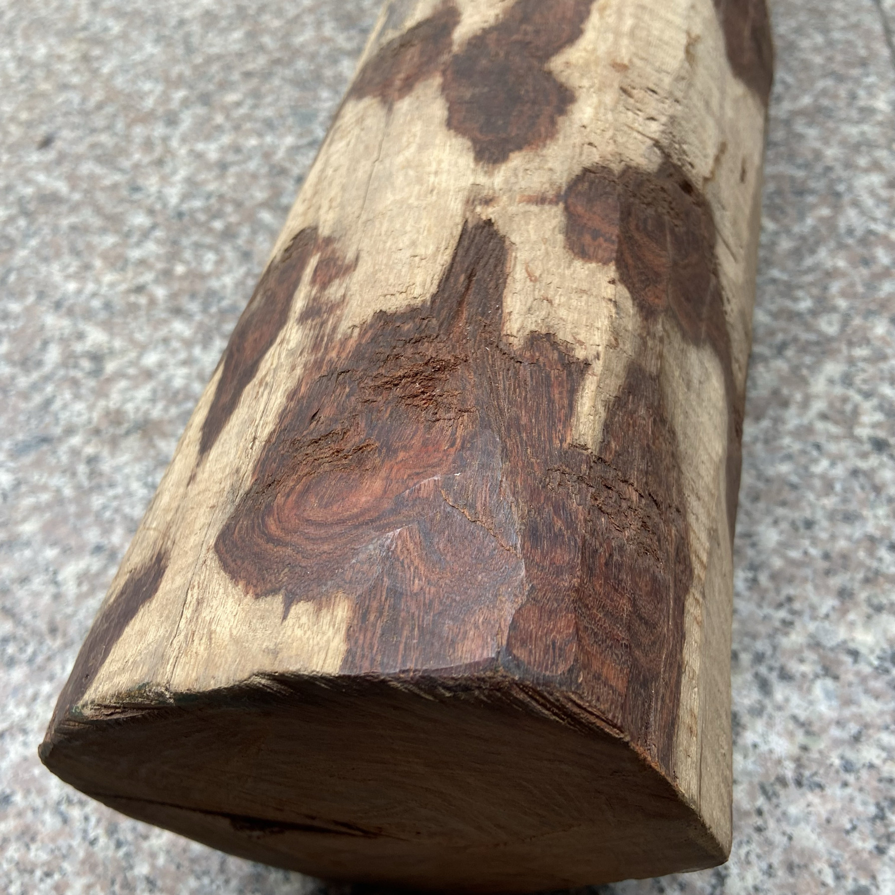 马来黄花梨原木大料直径14cm