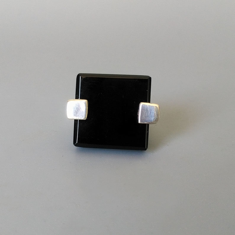 极简风设计师款黑色玛瑙银戒指