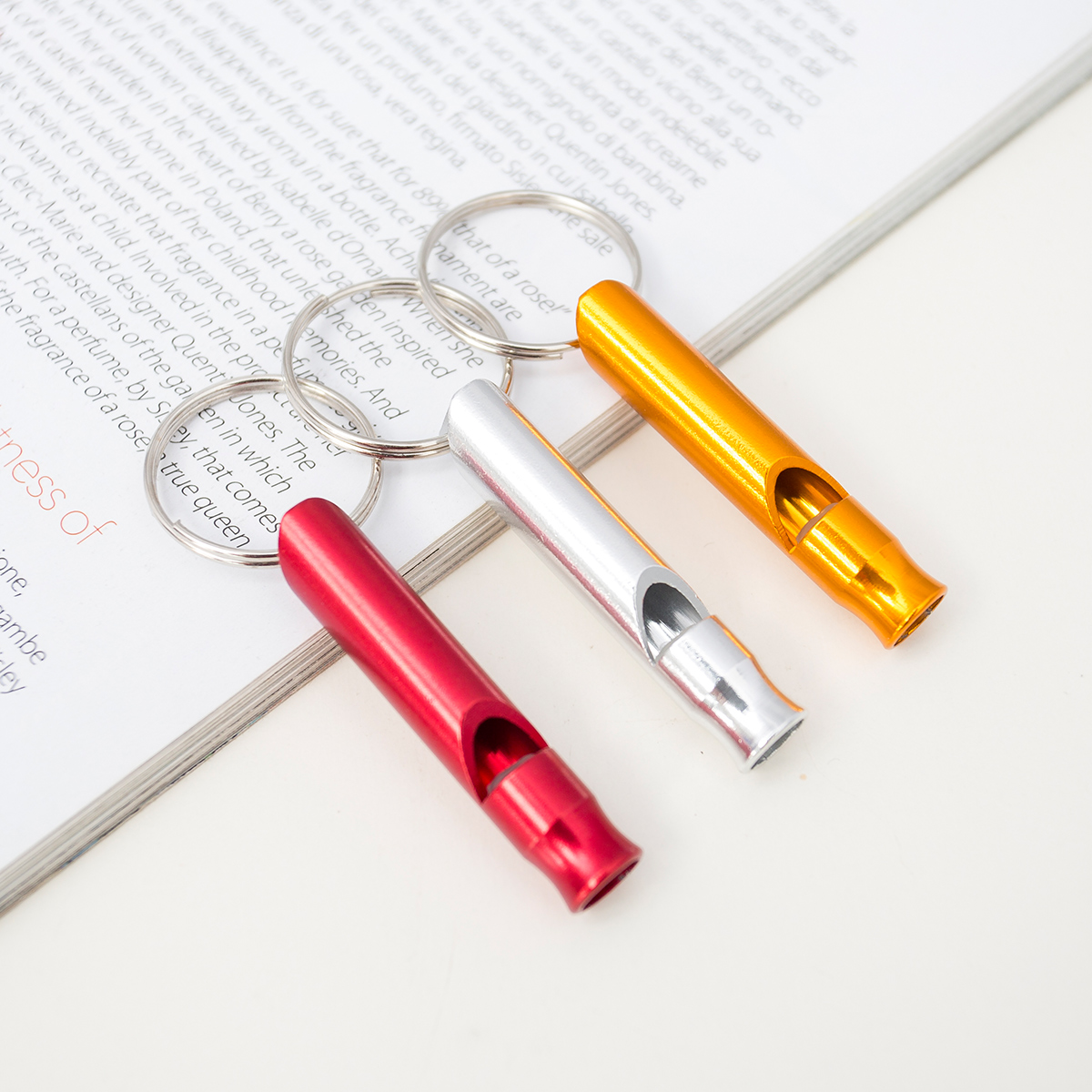 阳光家居戶外野营求生哨带钥匙扣金属旅游便携救生哨裁判哨儿童哨