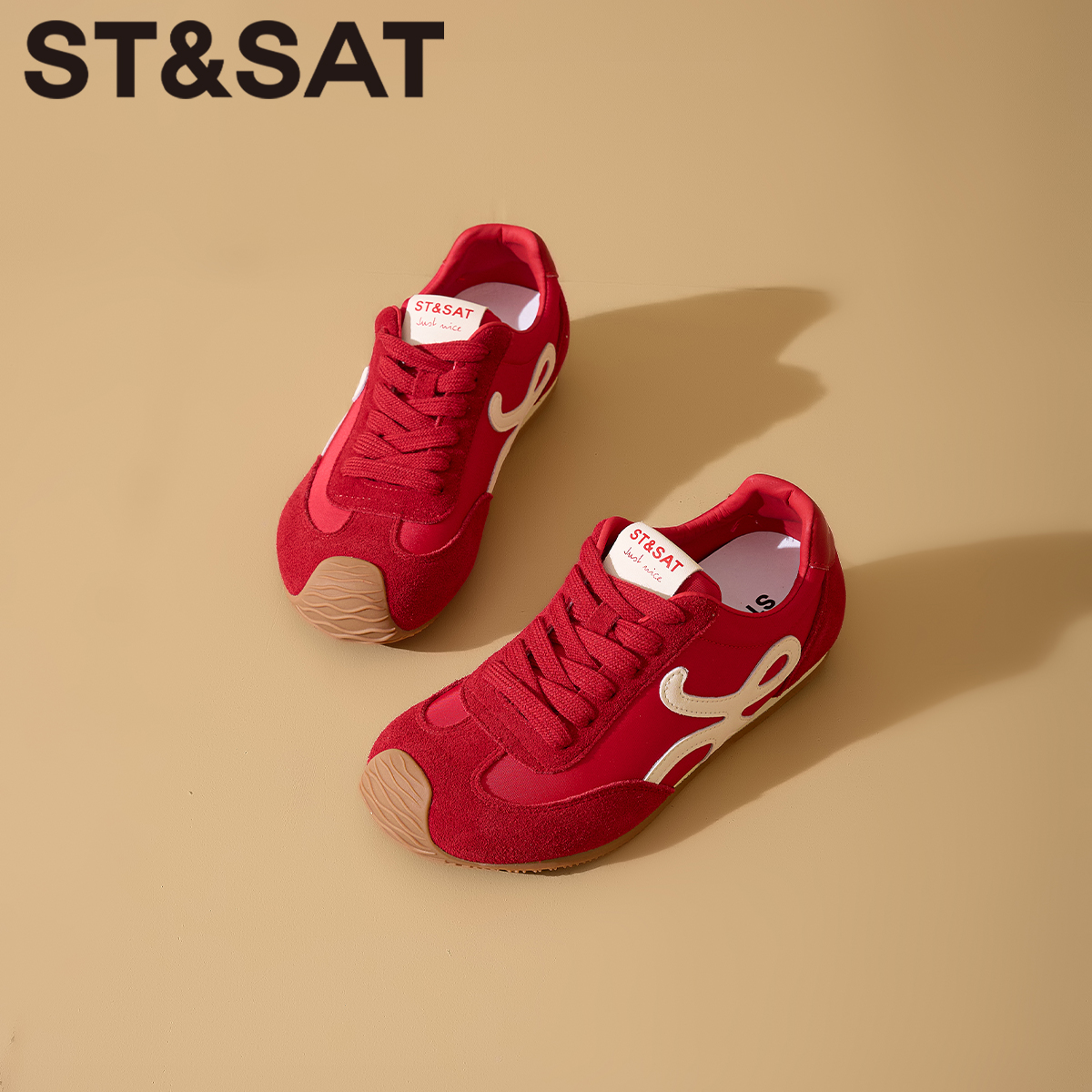 星期六红色休闲德训鞋百搭阿甘鞋